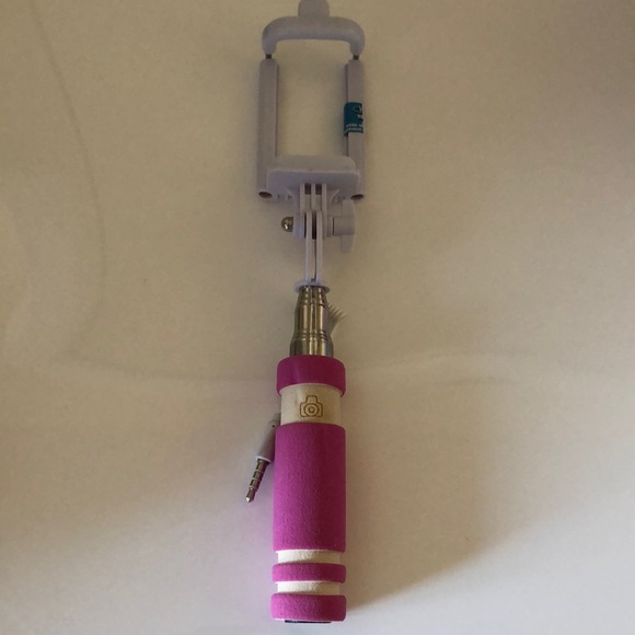 Cell Phone Pink and Black Foldable Camera Holder - Picture 2 of 6